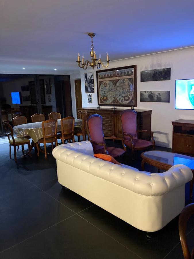 La Villa Sur Le Toit Лурд Екстериор снимка